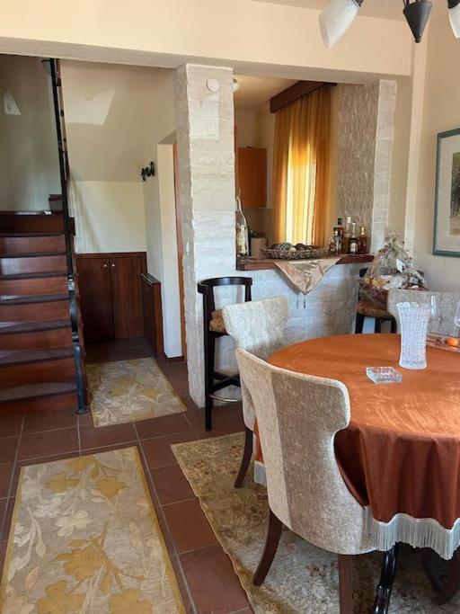 Maron - Platanitis Holiday home *